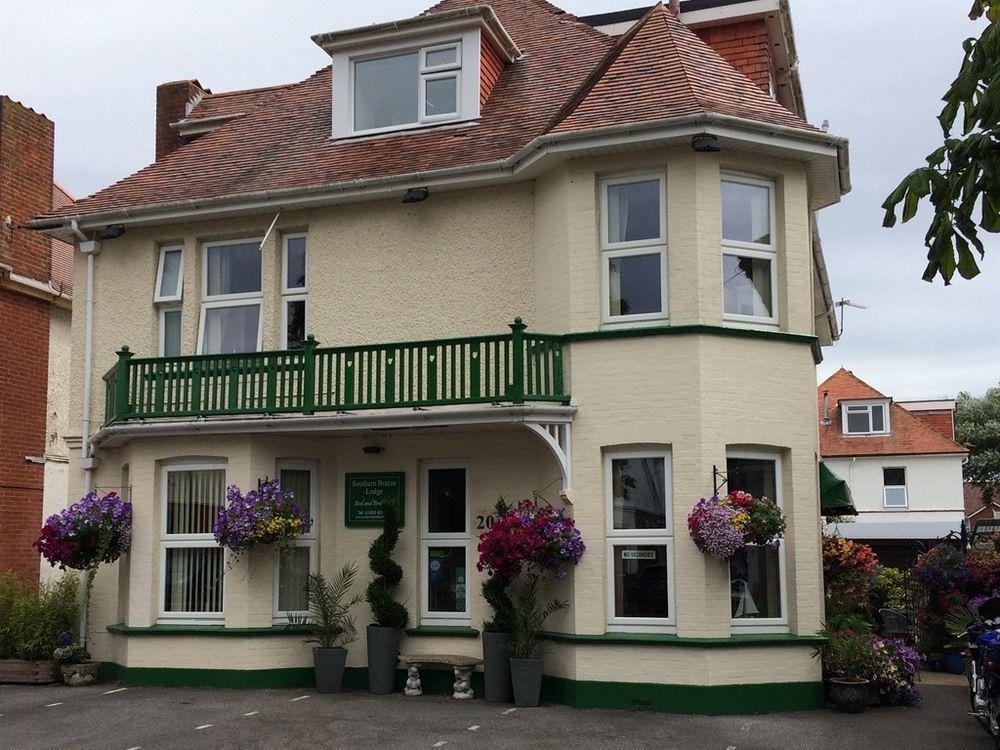 Southern Breeze Lodge - Adults Only Bournemouth Eksteriør billede